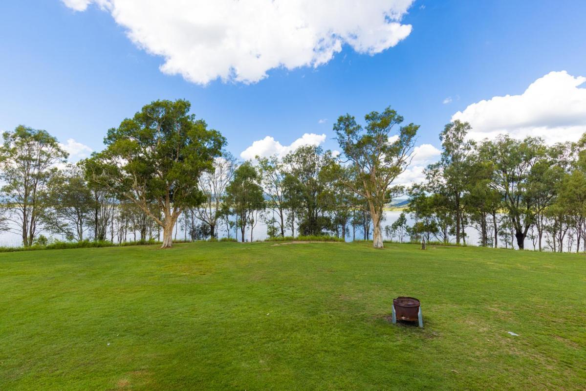 Nrma Lake Somerset Holiday Park Kilcoy 外观 照片